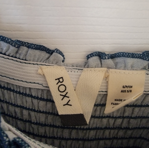 Roxy Jumpsuit Sz Small Smocked Straight Wide Leg Ditzy Floral Bohemian Beachy - Picture 12 of 12